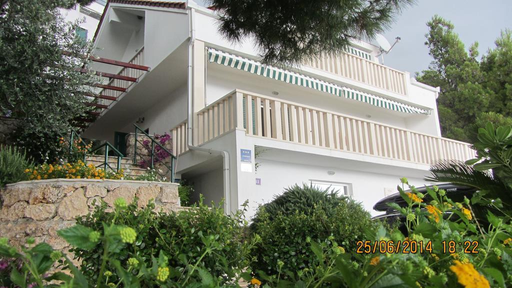Apartments Vila Oksana ミミツェ エクステリア 写真
