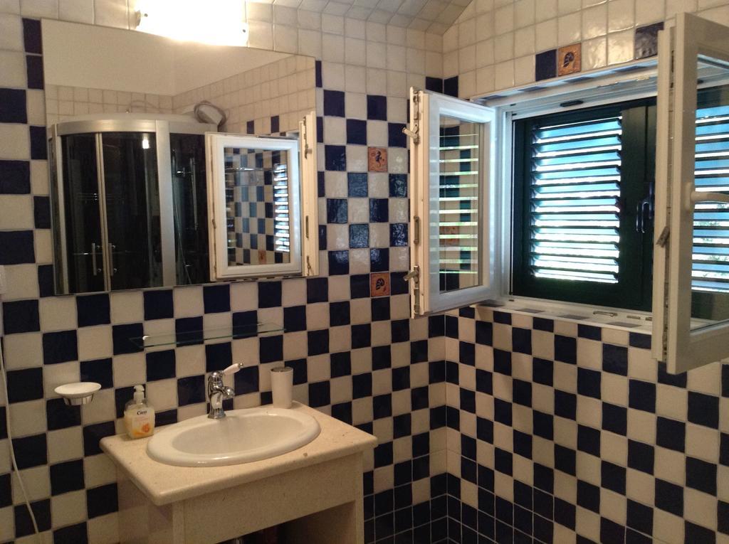 Apartments Vila Oksana ミミツェ エクステリア 写真