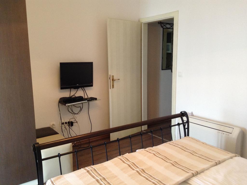 Apartments Vila Oksana ミミツェ エクステリア 写真