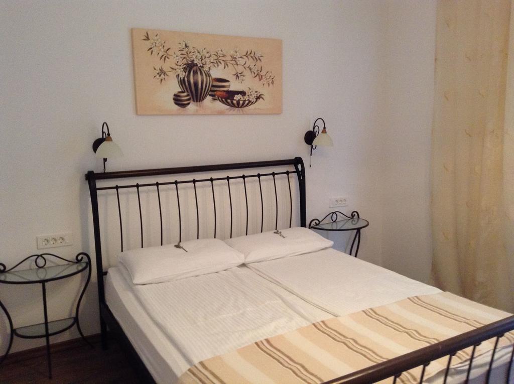Apartments Vila Oksana ミミツェ エクステリア 写真