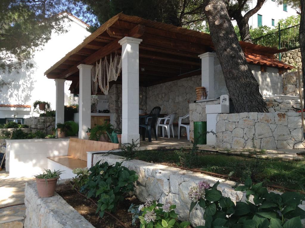 Apartments Vila Oksana ミミツェ エクステリア 写真